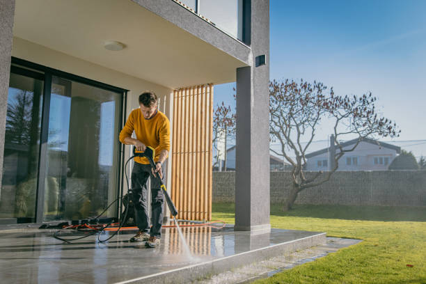 Best Pool Deck Cleaning  in Sutter, CA